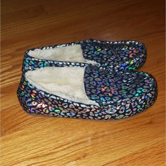 Lands End Shimmery animal print slippers - Picture 1 of 8